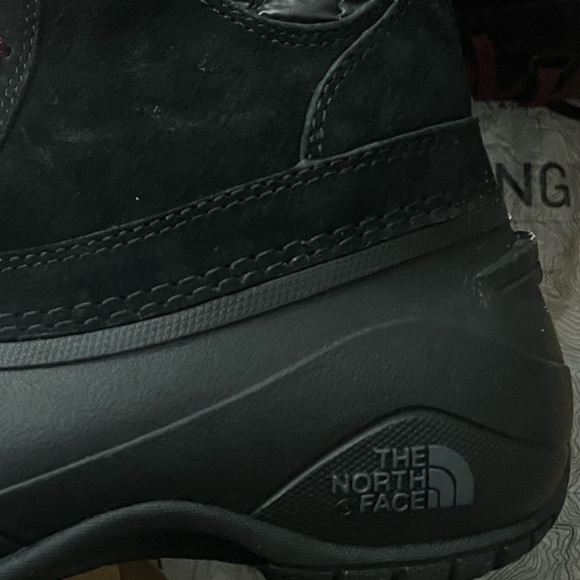 THE NORTH FACE Women's ThermoBall Utility Mid Waterproof Boots - Picture 4 of 9